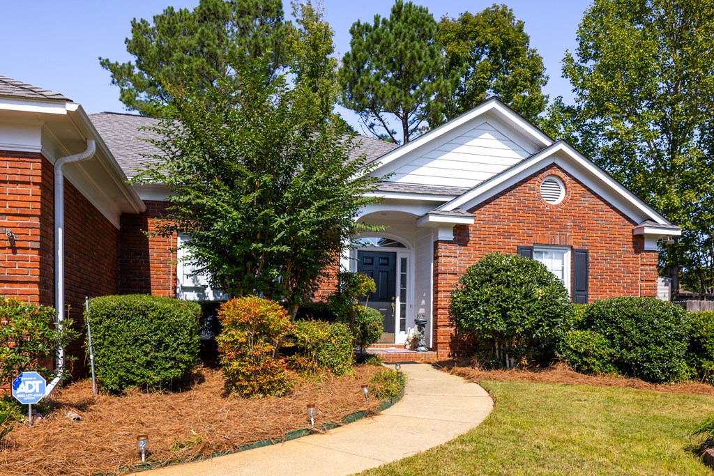 4841 Oak Ridge Drive Columbus, GA 31909 - Photo 4 of 31 Gallery Image 4
