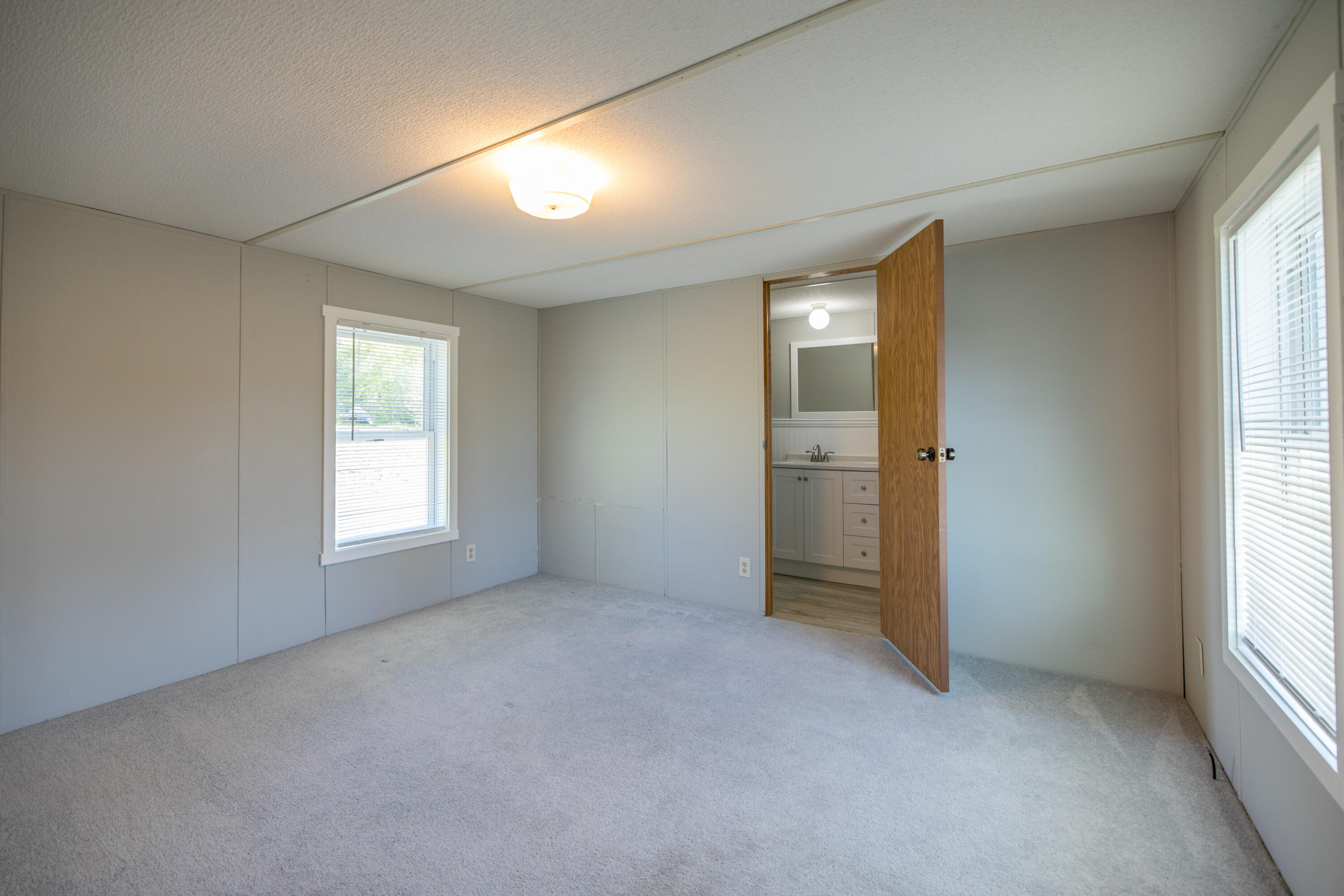 7 Terrace View Sabattus, ME 04280 - Photo 18 of 27 6I3A5673