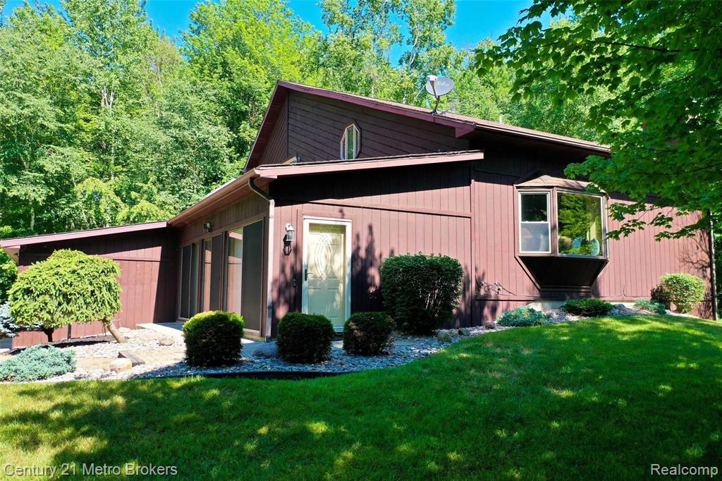 9341 Pettit Road Birch Run, MI 48415 - Photo 61 of 76