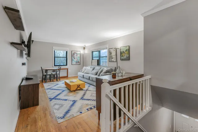 $330,000 | 220-02 73rd Avenue, Unit 7A2 | Oakland Gardens