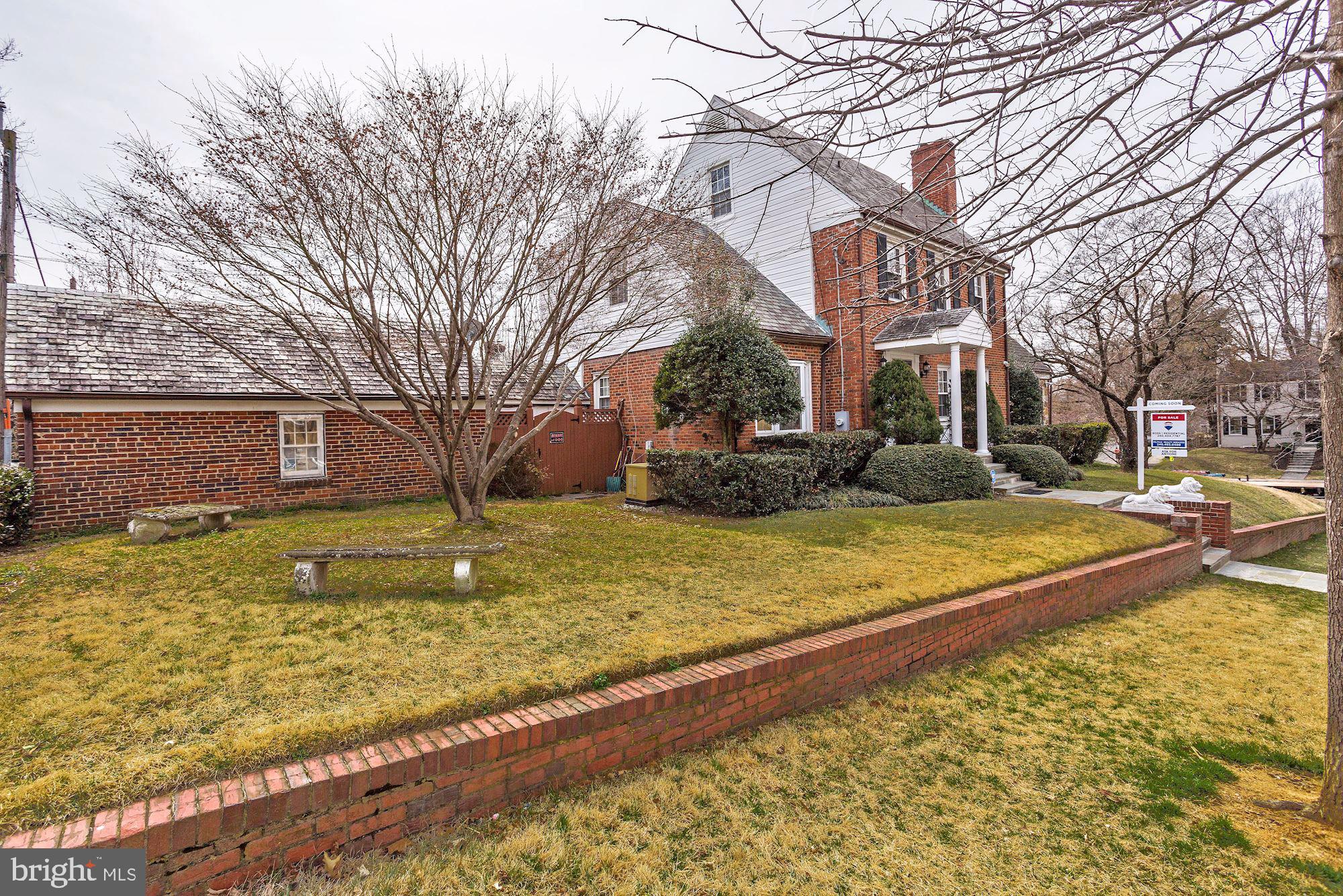 1540 Roxanna Road Northwest Washington, DC 20012 - Photo 3 of 67 Gallery Image 3