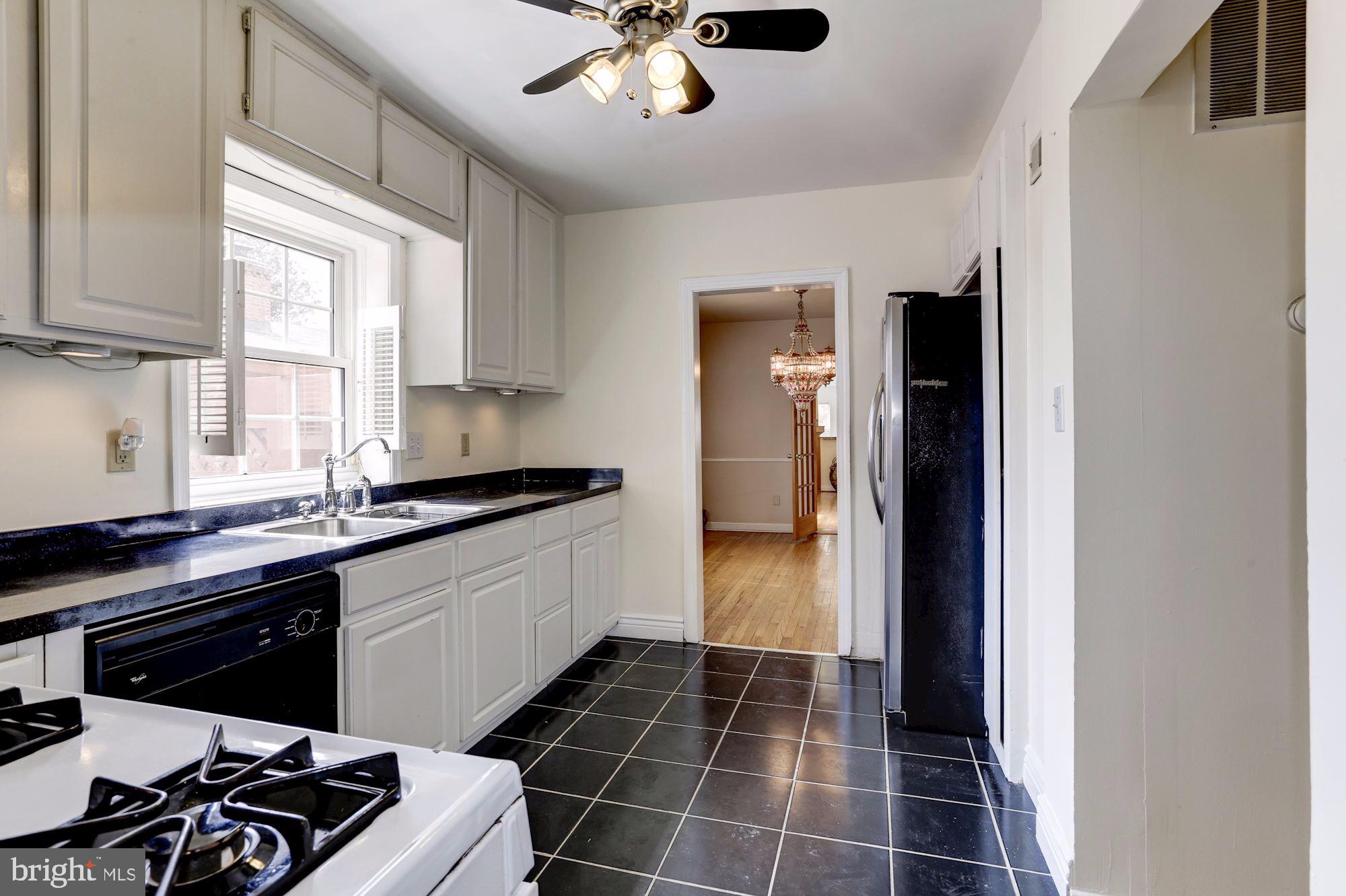 1540 Roxanna Road Northwest Washington, DC 20012 - Photo 24 of 67 Gallery Image 24