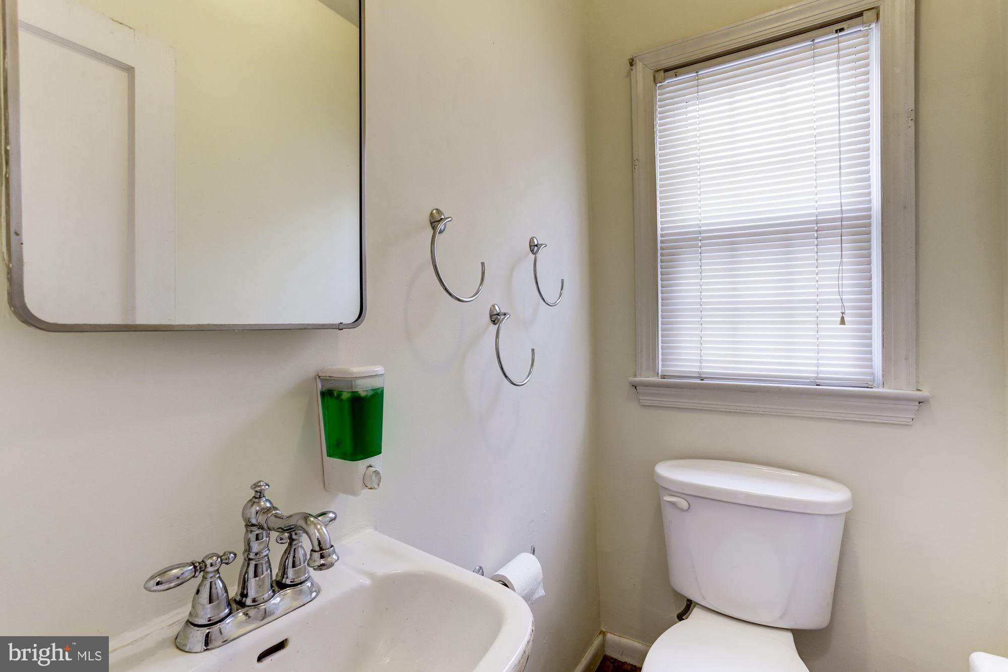 1540 Roxanna Road Northwest Washington, DC 20012 - Photo 33 of 67 Gallery Image 33