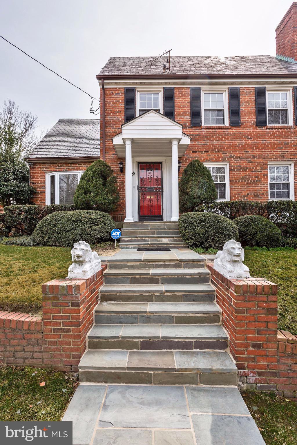 1540 Roxanna Road Northwest Washington, DC 20012 - Photo 5 of 67 Gallery Image 5