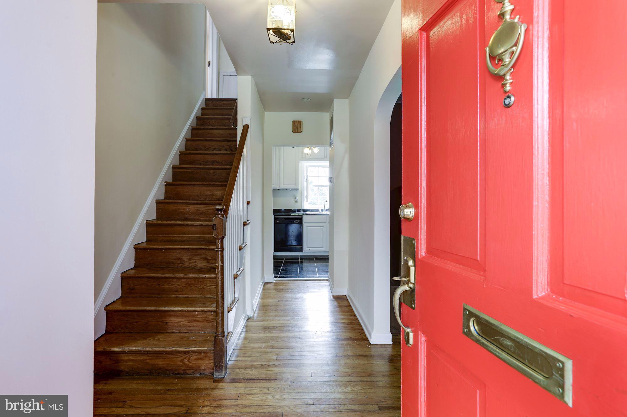1540 Roxanna Road Northwest Washington, DC 20012 - Photo 10 of 67 Gallery Image 10