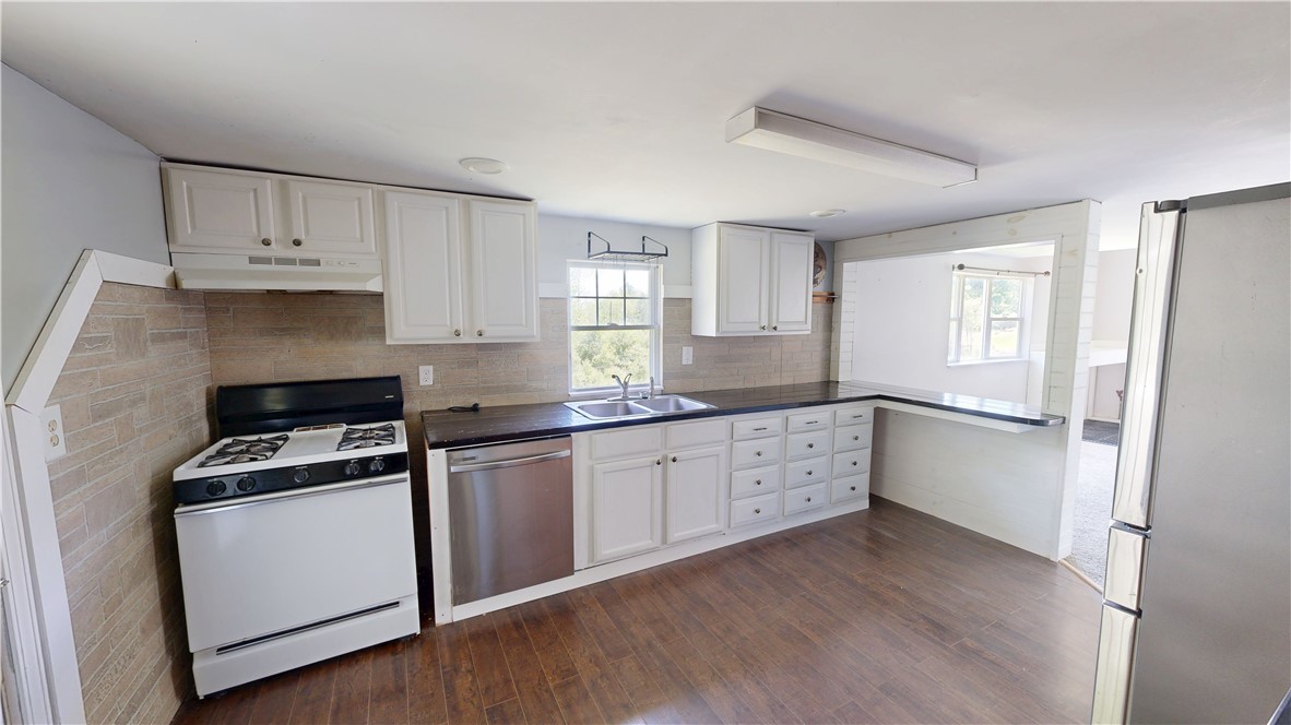 367 Doing Road Plymouth, NY 13815 - Photo 4 of 36