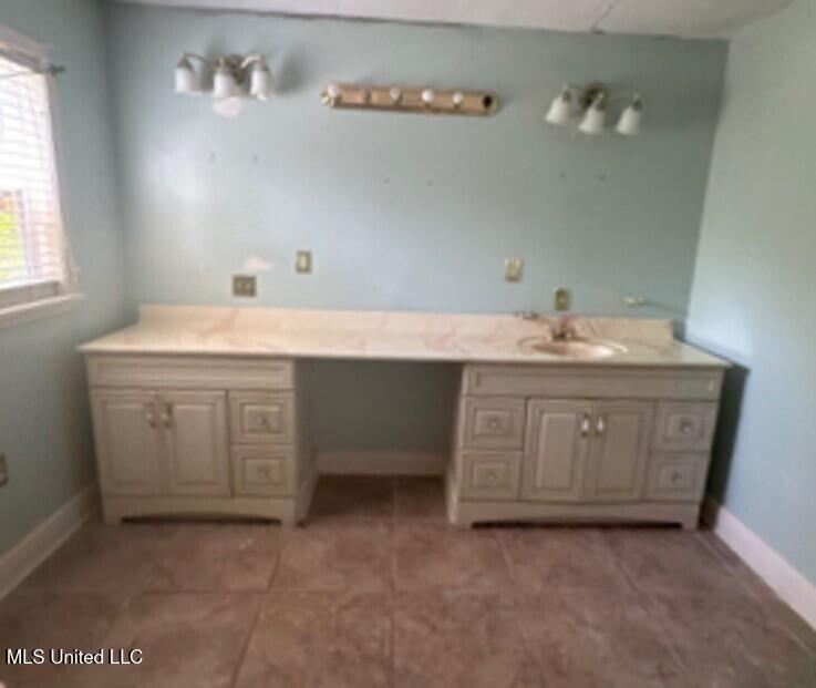 28 Bud Stevens Road Waynesboro, MS 39367 - Photo 7 of 15 Picture29