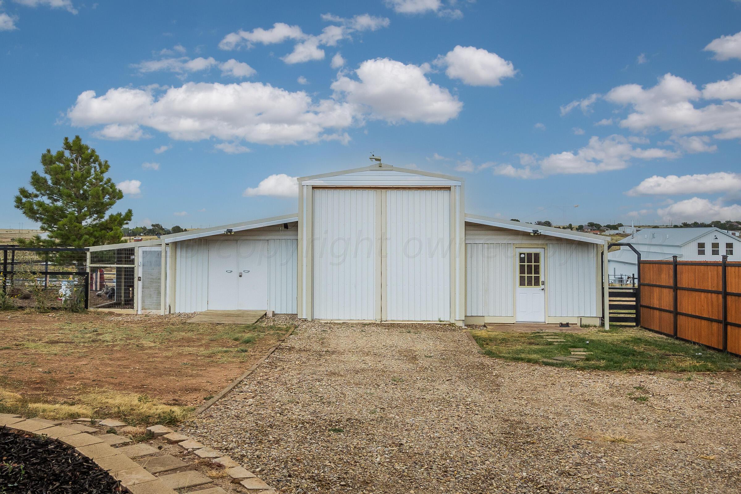 1345 South Girl Scout Road Amarillo, TX 79124 - Photo 41 of 60 041_Shop Barn