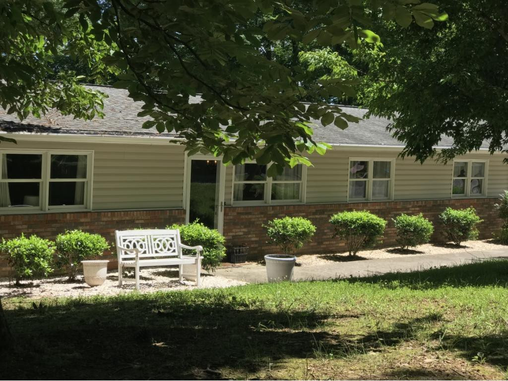 337 Em Cross Road Piney Flats, TN 37686 - Photo 15 of 36 Photo 15