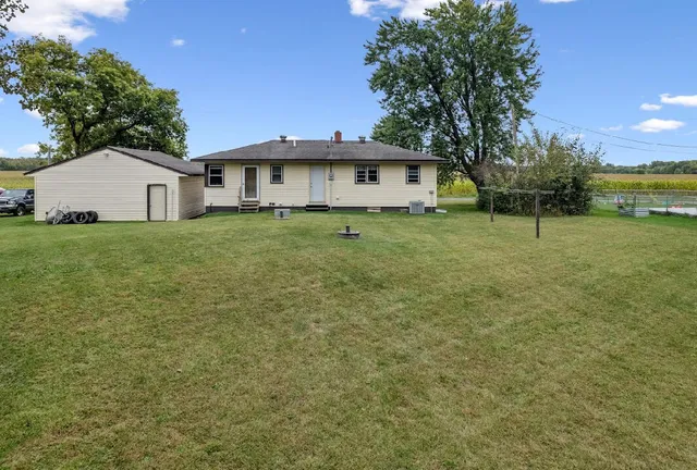 $279,000 | 25290 Foothill Avenue, La Grange, WI 54660