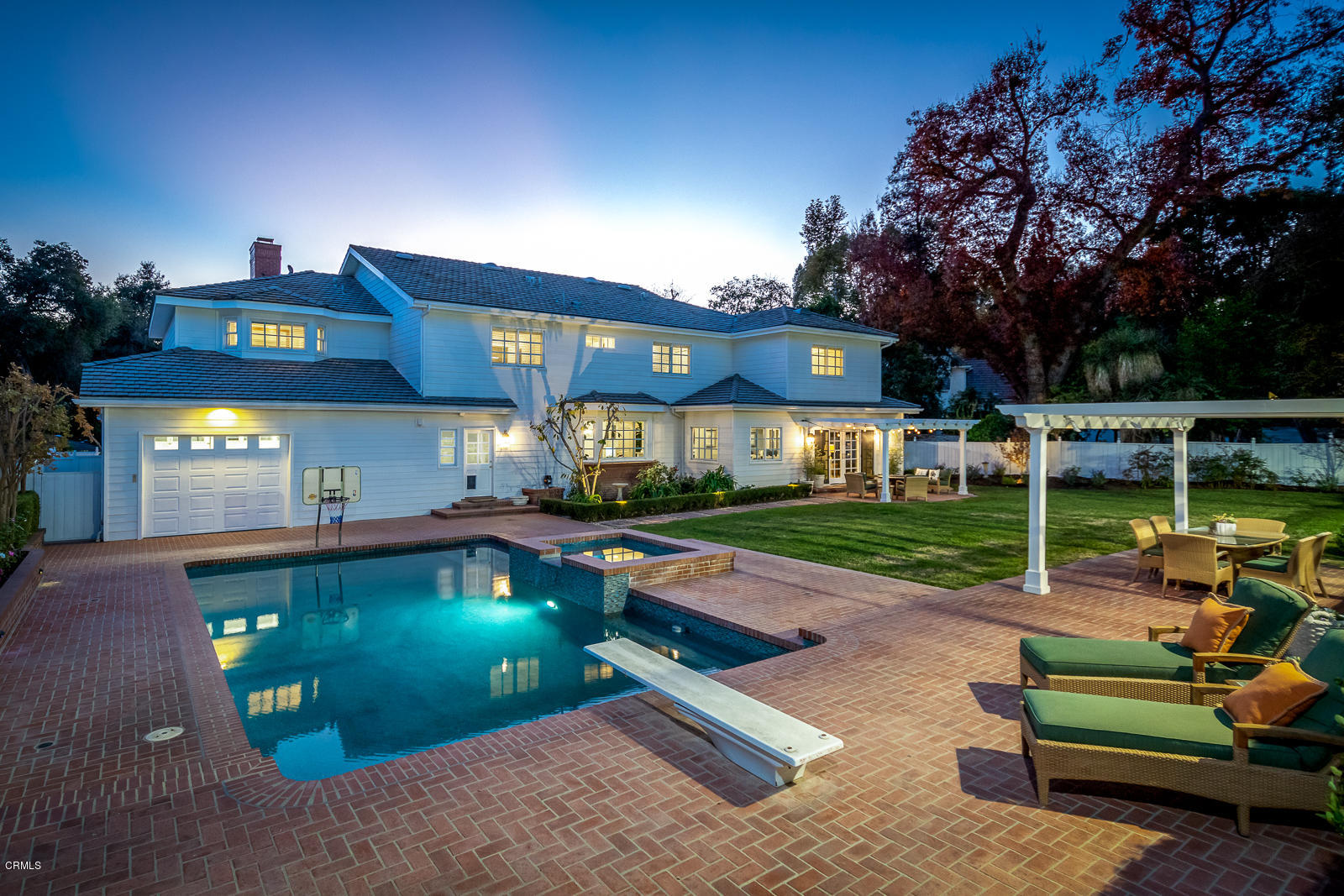 551 Georgian Road La Canada Flintridge, CA 91011 - Photo 54 of 56 a view of a house with a swimming pool