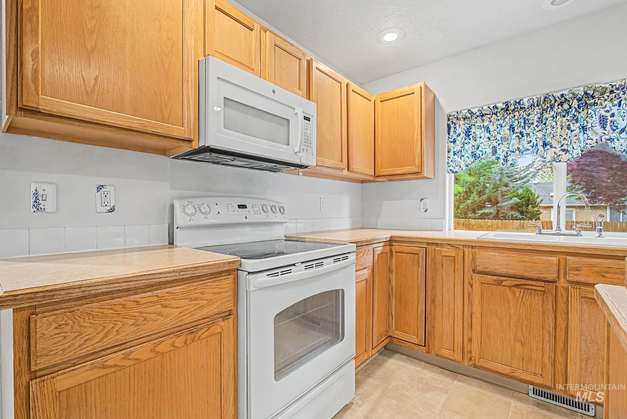 13649 West Rochester Street Boise, ID 83713 - Photo 19 of 35