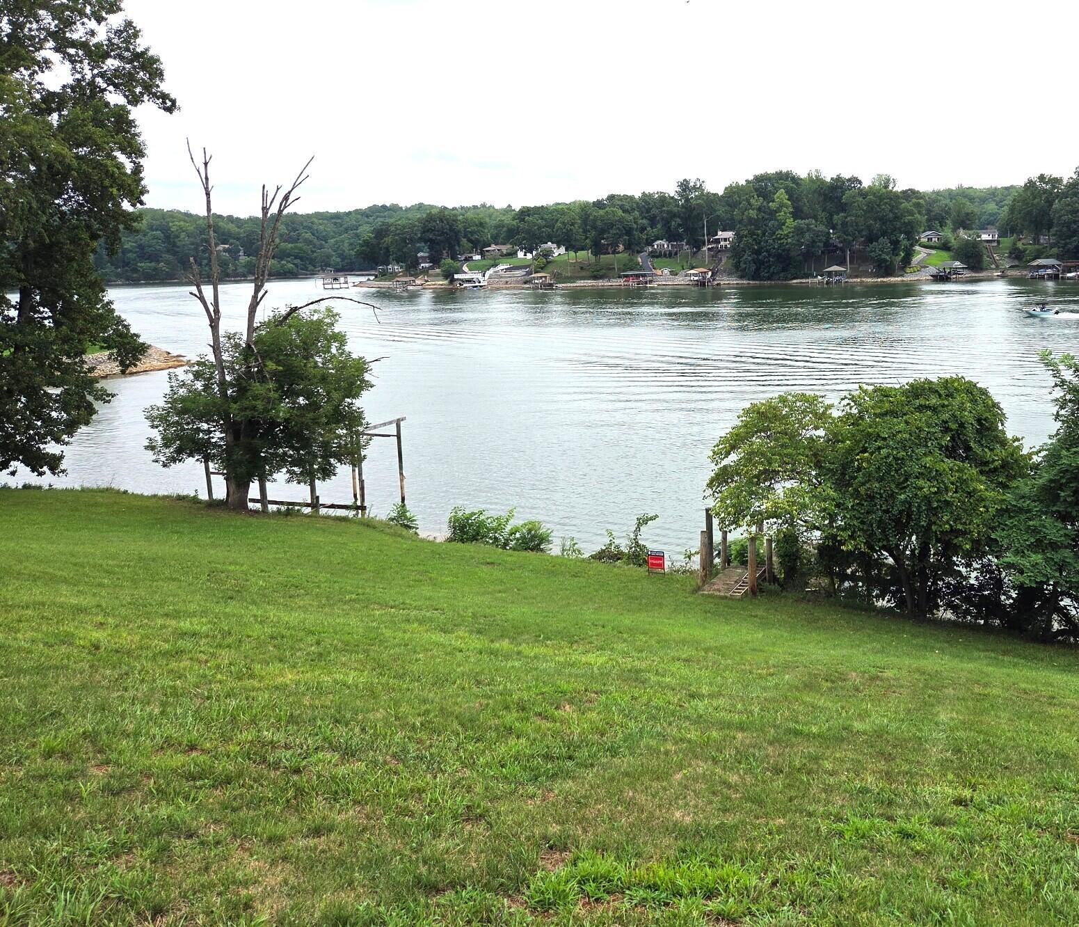 Lot 3 Horseshoe Bend Road Goodview, VA 24095 - Photo 2 of 11 Lakeview 2