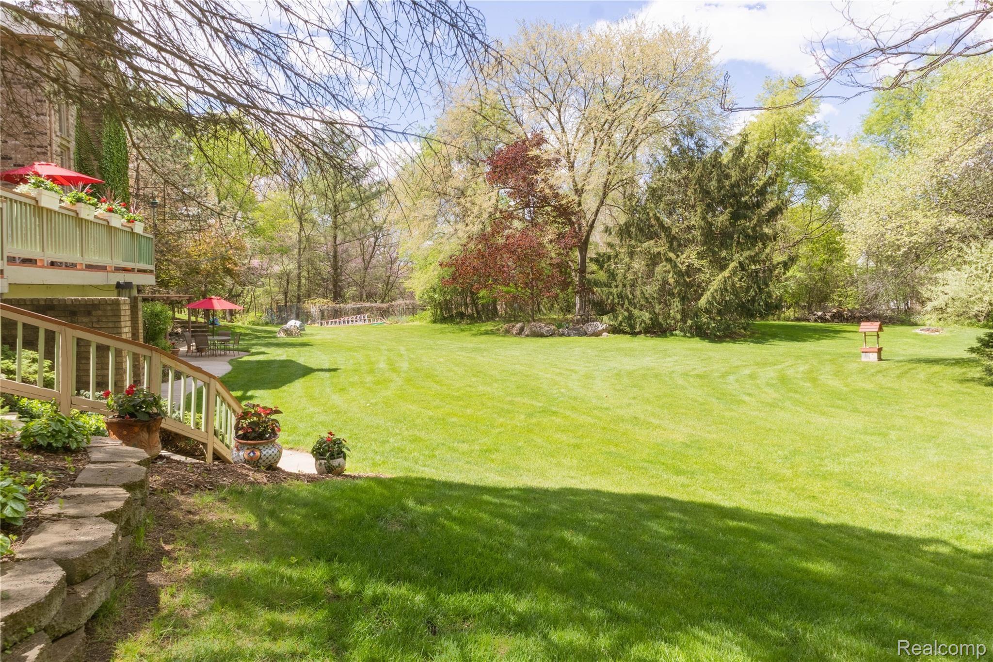 1651 Washington Road Rochester, MI 48306 - Photo 8 of 60 9.jpg
