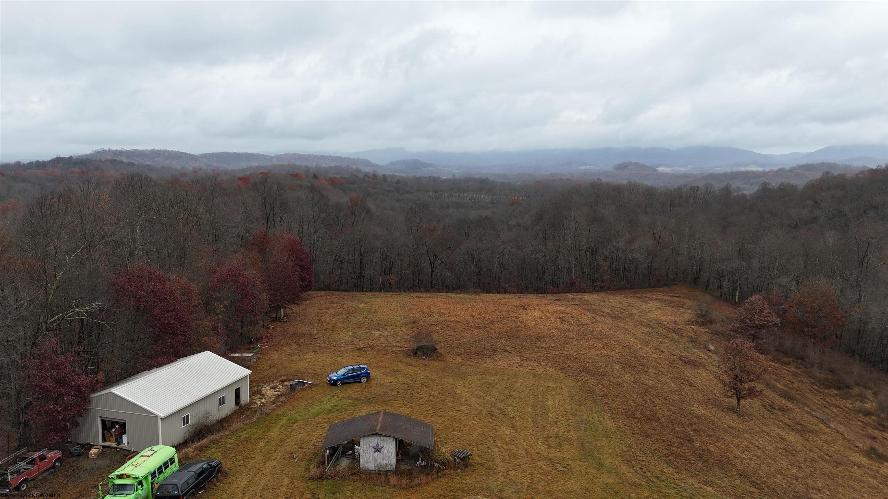 2815 Stalnaker Road Belington, WV 26250 - Photo 29 of 41 Gallery Image 29