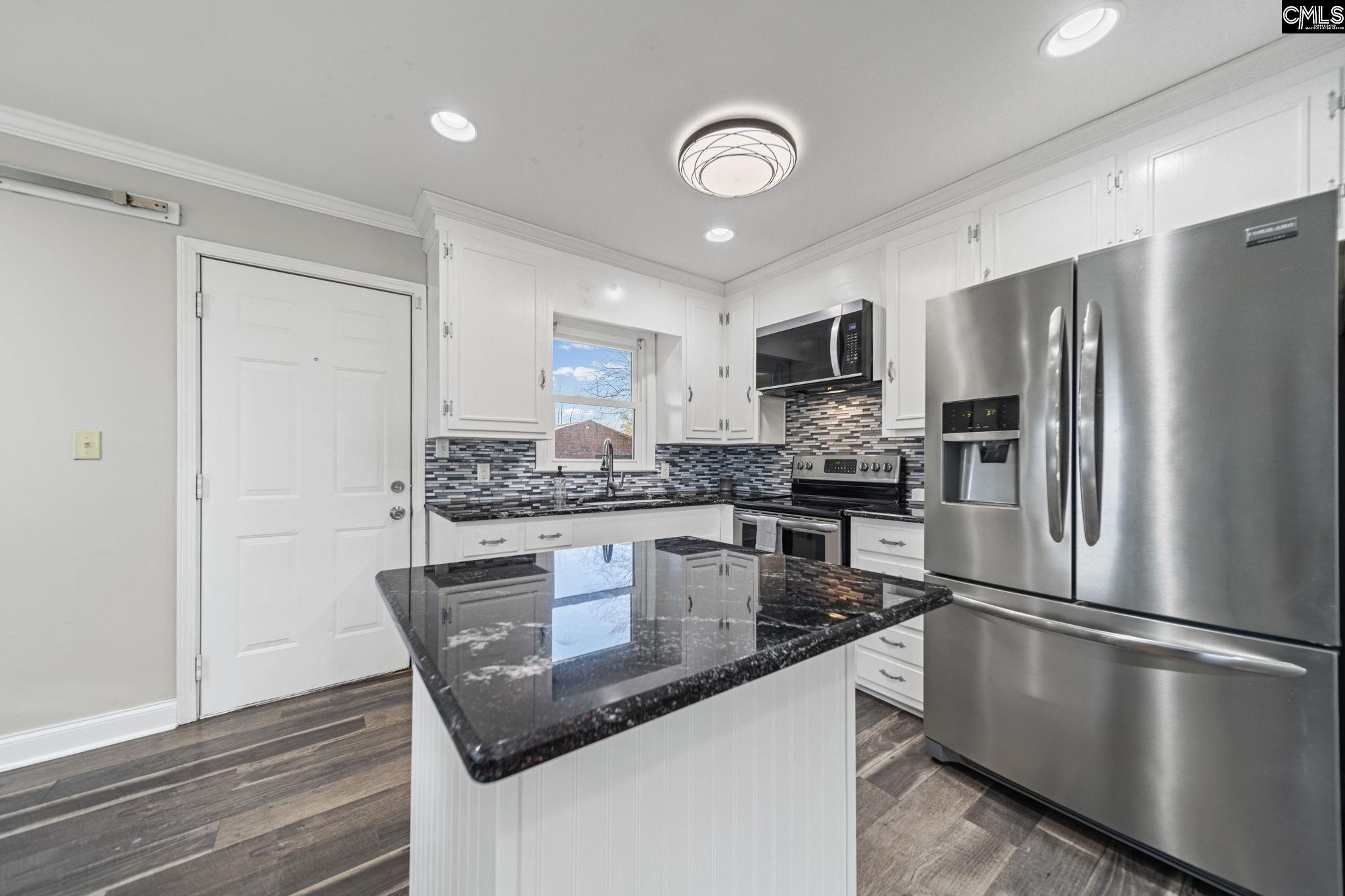 111 Berry Street Chester, SC 29706 - Photo 6 of 28