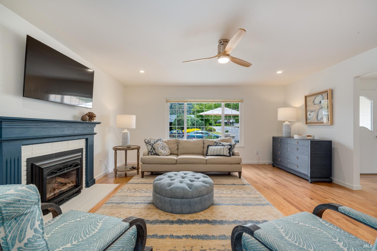7000 Oak Leaf Drive Santa Rosa, CA 95409 - Photo 11 of 57