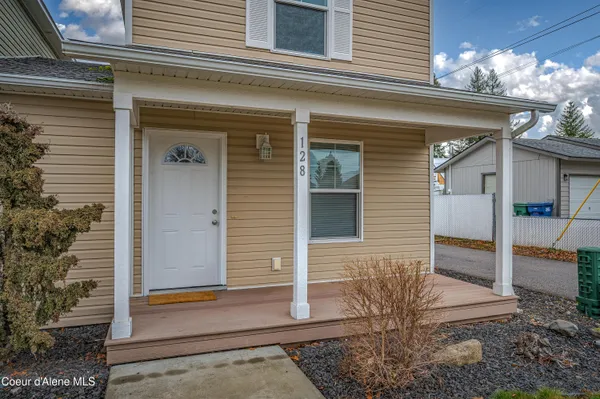 $699,000 | 128 North Lincoln Street, Post Falls, ID 83854