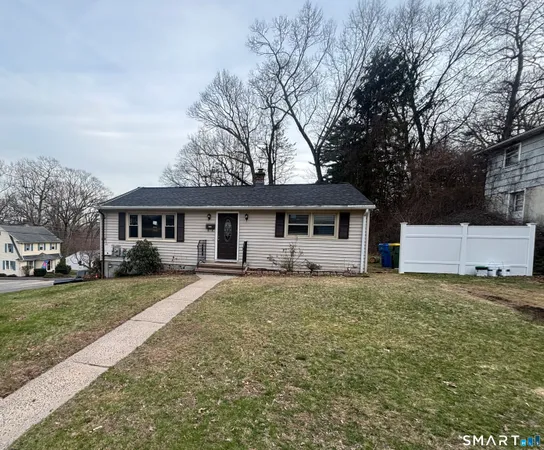 $329,999 | 117 Arden Road, Waterbury, CT 06708