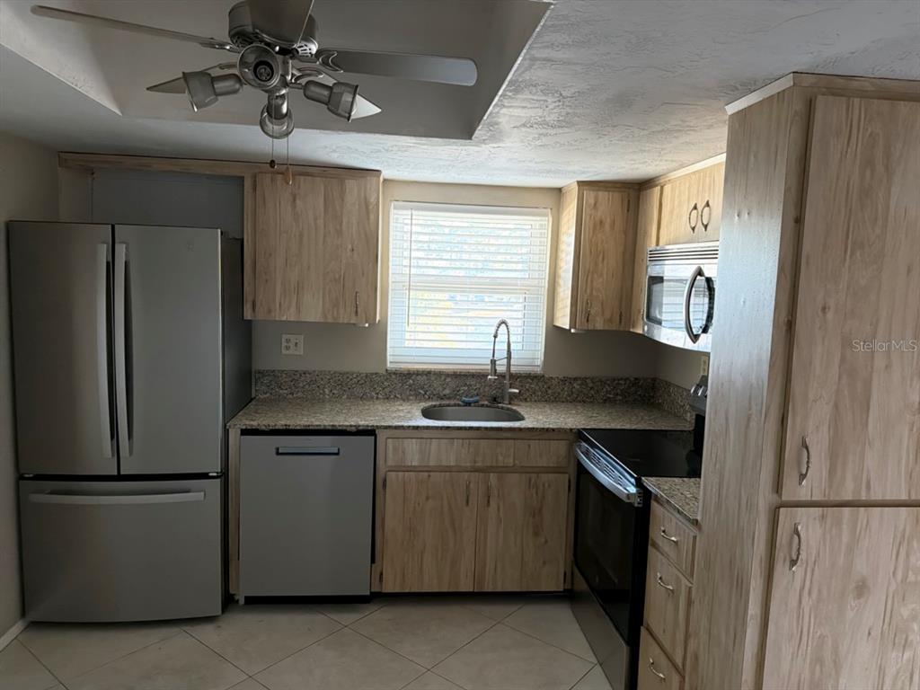 9815 47th Avenue North, Unit 207 St. Petersburg, FL 33708 - Photo 7 of 15