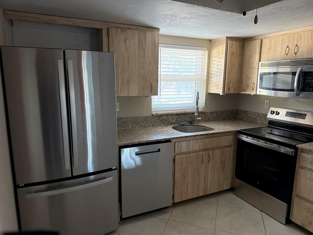 9815 47th Avenue North, Unit 207 St. Petersburg, FL 33708 - Photo 8 of 15