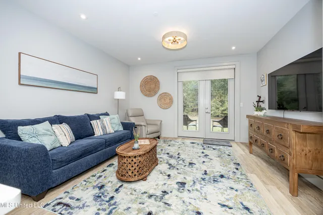 $225,000 | 2501 Bienville Boulevard, Unit 413, Ocean Springs, MS 39564