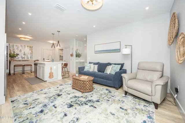 $225,000 | 2501 Bienville Boulevard, Unit 413, Ocean Springs, MS 39564