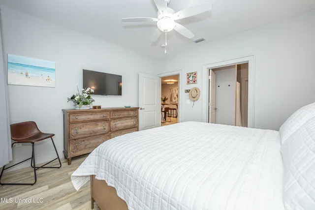 $225,000 | 2501 Bienville Boulevard, Unit 413, Ocean Springs, MS 39564