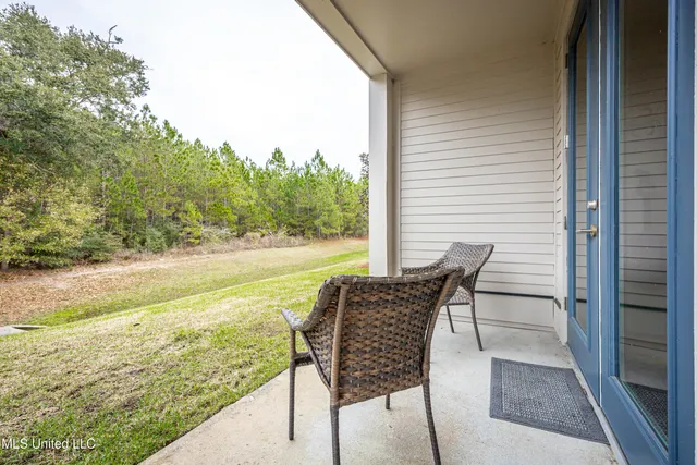 $225,000 | 2501 Bienville Boulevard, Unit 413, Ocean Springs, MS 39564