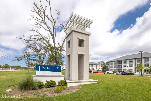 $225,000 | 2501 Bienville Boulevard, Unit 413, Ocean Springs, MS 39564