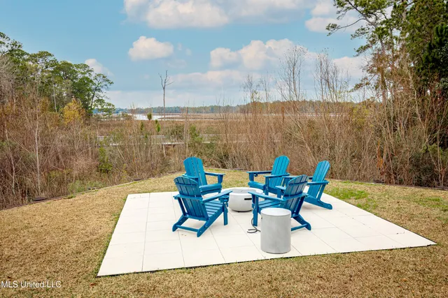 $225,000 | 2501 Bienville Boulevard, Unit 413, Ocean Springs, MS 39564