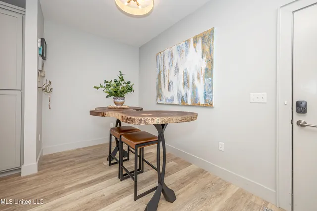 $225,000 | 2501 Bienville Boulevard, Unit 413, Ocean Springs, MS 39564