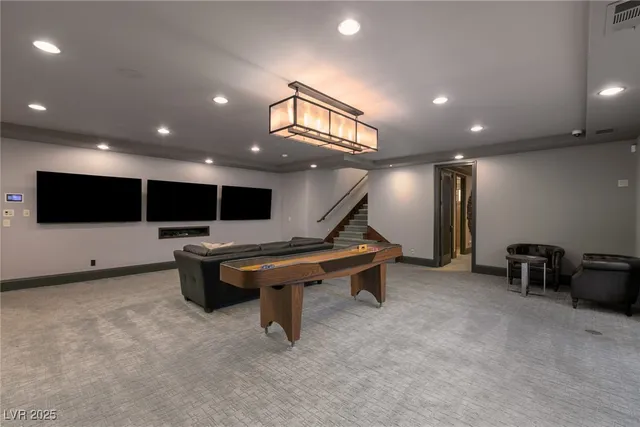 $22,000 | 30 Meadowhawk Lane, Las Vegas, NV 89135