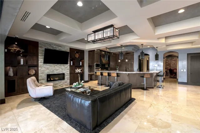 $22,000 | 30 Meadowhawk Lane, Las Vegas, NV 89135