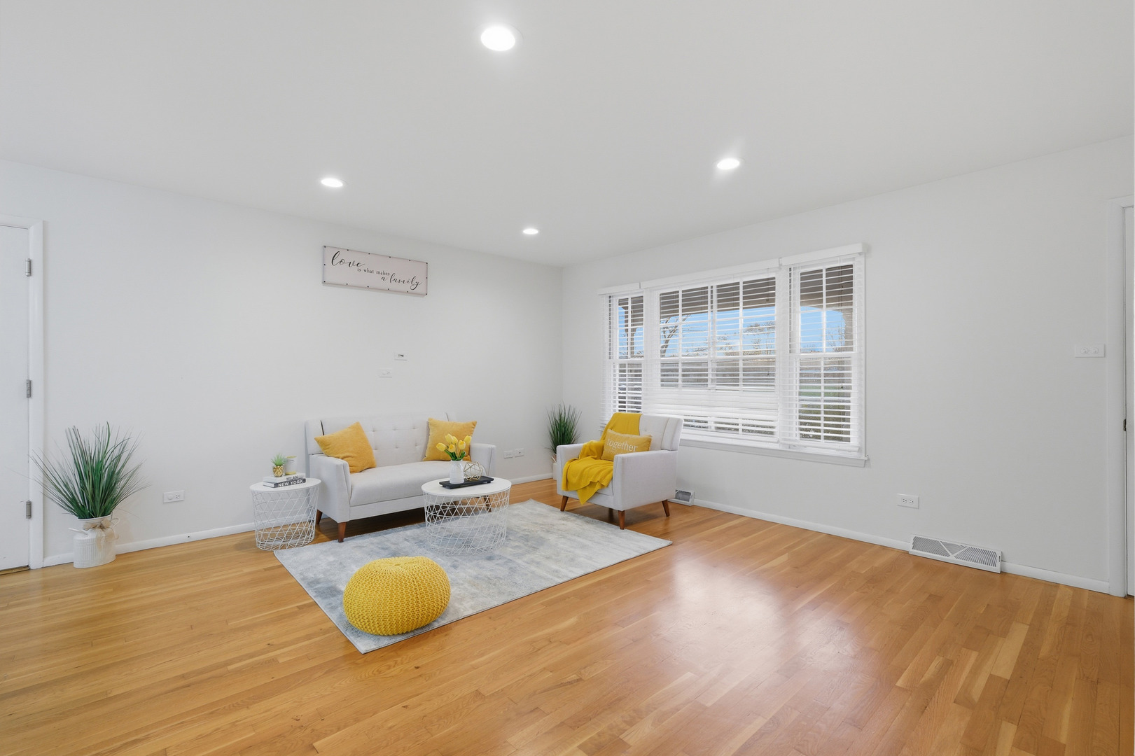 3208 Wren Lane Rolling Meadows, IL 60008 - Photo 5 of 30 a living room with furniture window and wooden floor