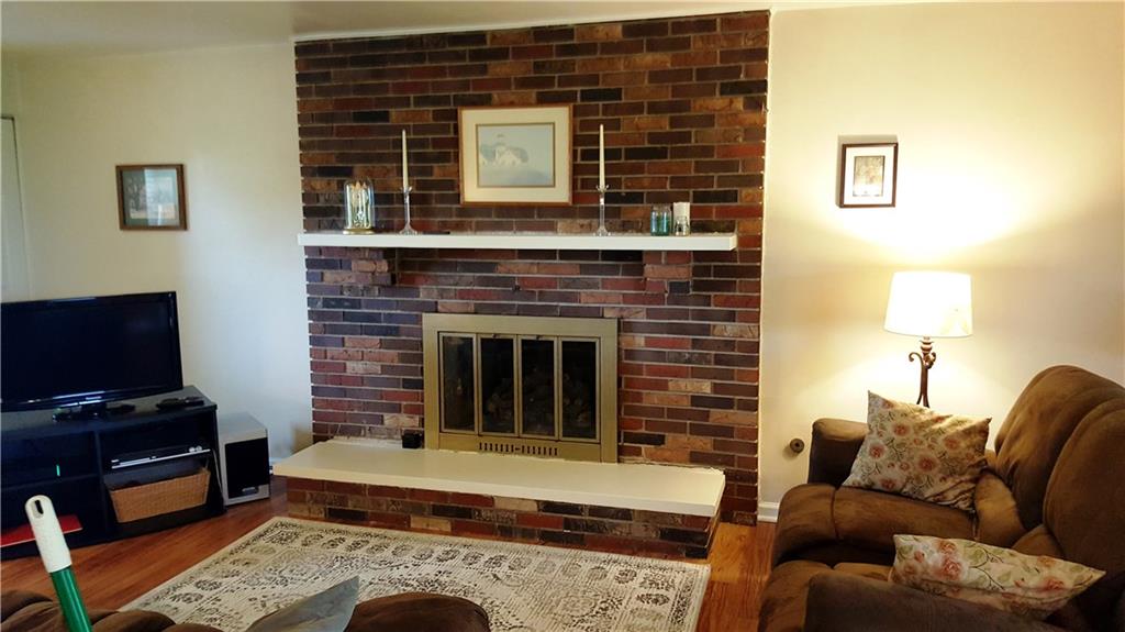 115 Mt Ranier Drive Latrobe, PA 15650 - Photo 7 of 25