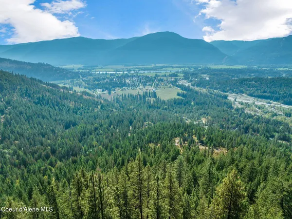 $285,000 | 818 Silver Creek Road, Clark Fork, ID 83811