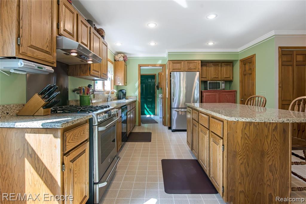 3790 Ray Road Oxford, MI 48370 - Photo 29 of 41