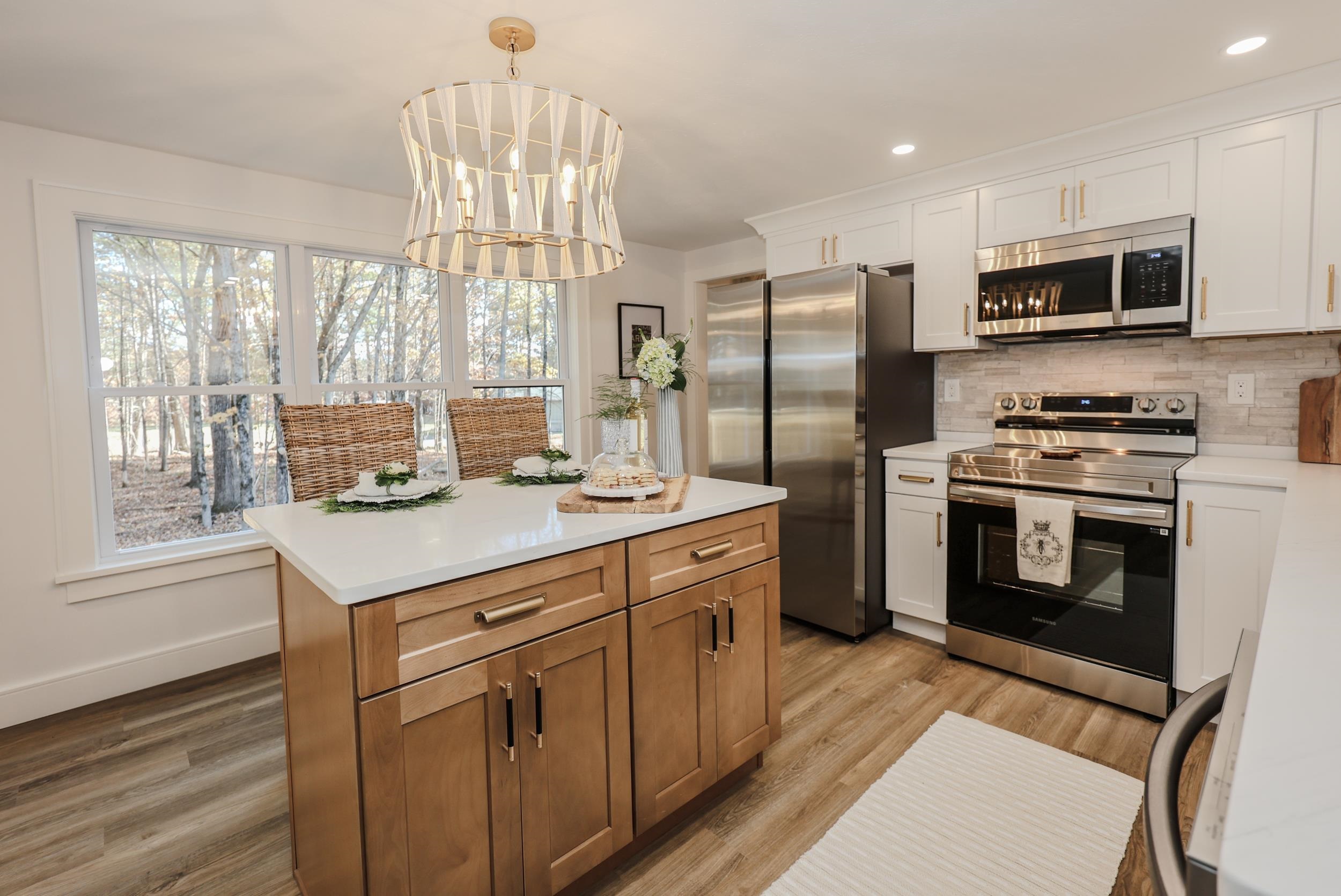 87 Speare Road Hudson, NH 03051 - Photo 6 of 55