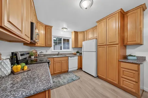 $1,550,000 | 5663-5665 Beswick Drive, San Jose, CA 95123