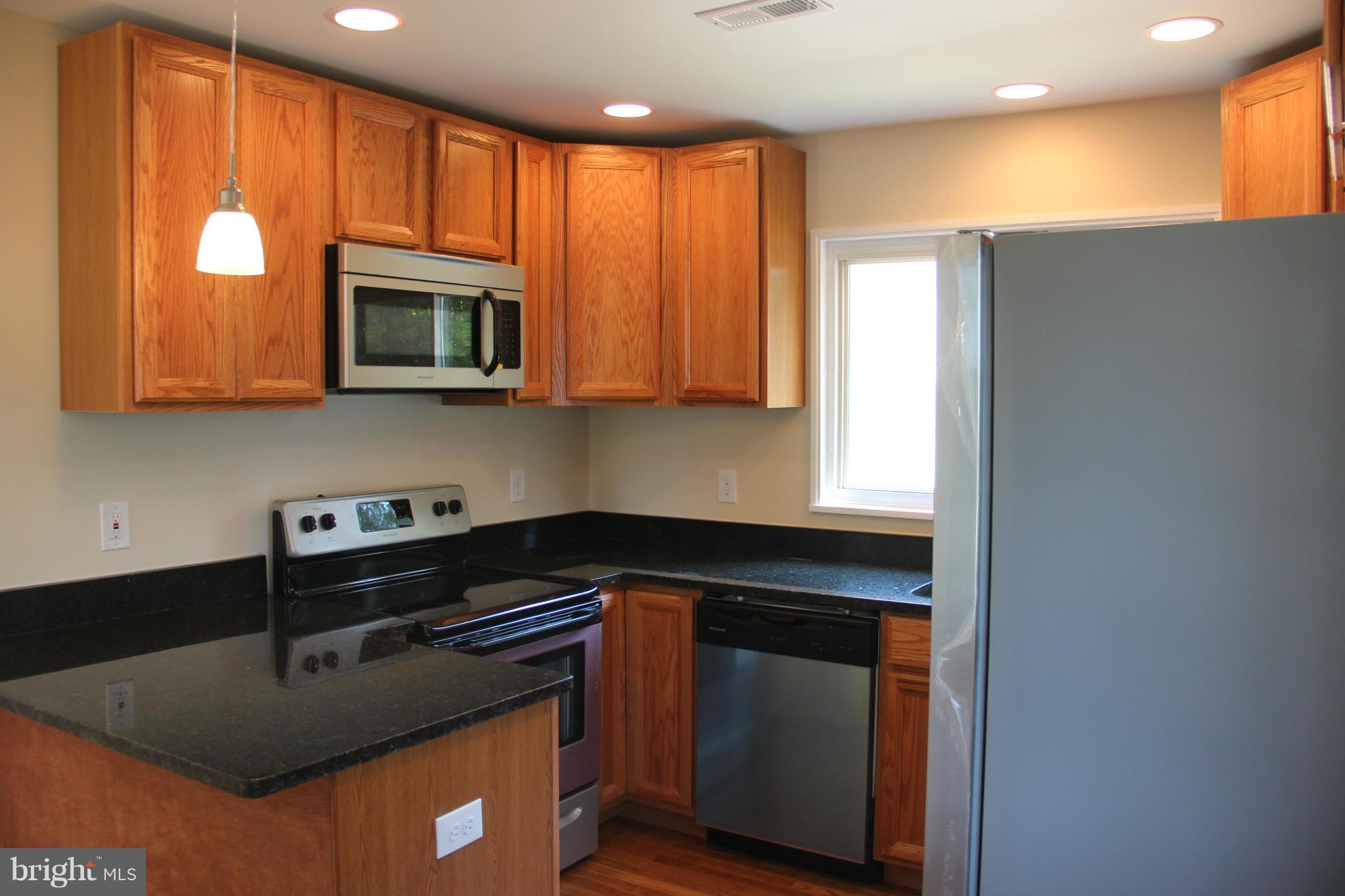 923 Sedgley Road Baltimore, MD 21228 - Photo 1 of 14 Kitchen