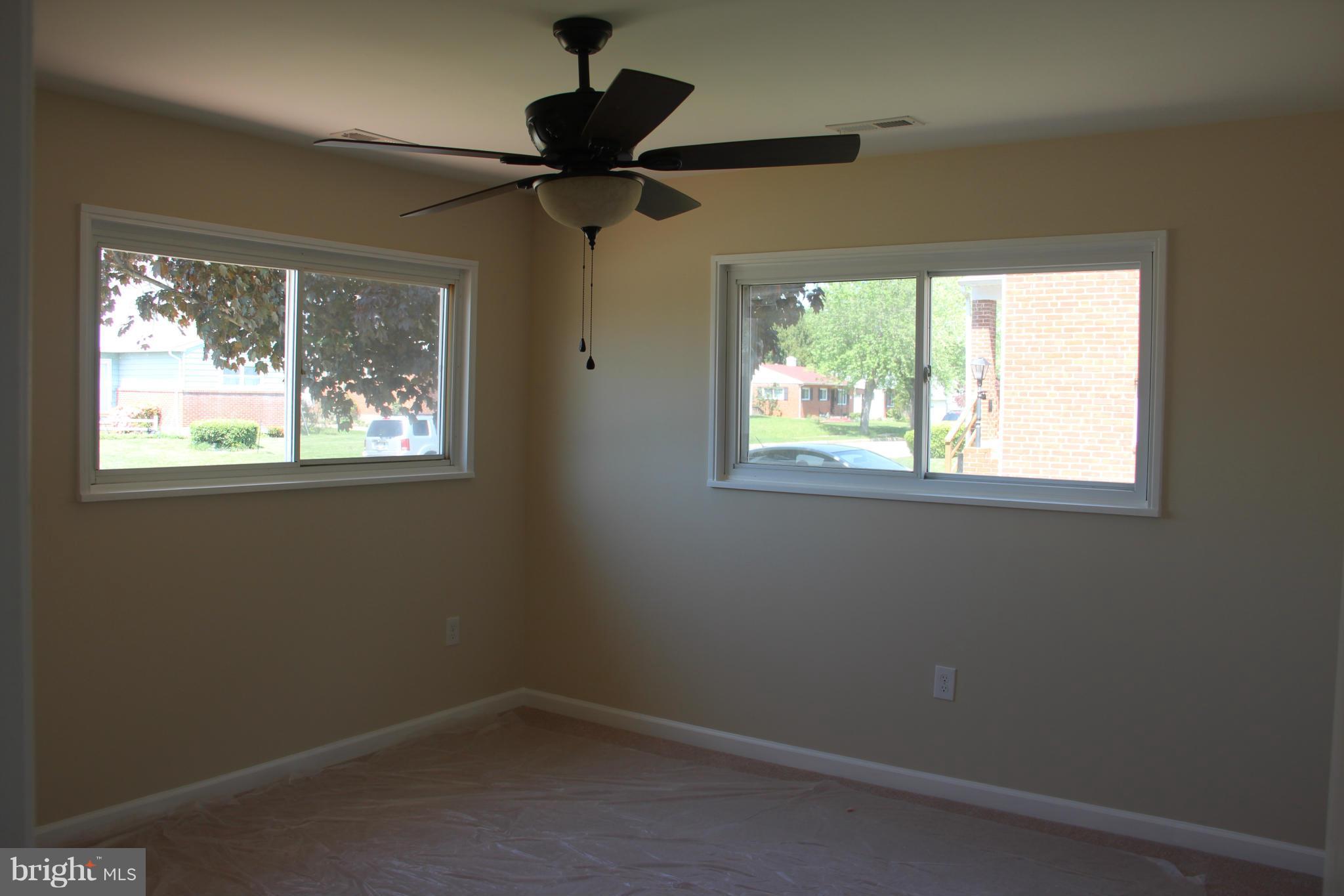 923 Sedgley Road Baltimore, MD 21228 - Photo 8 of 14 Bedroom (Master)