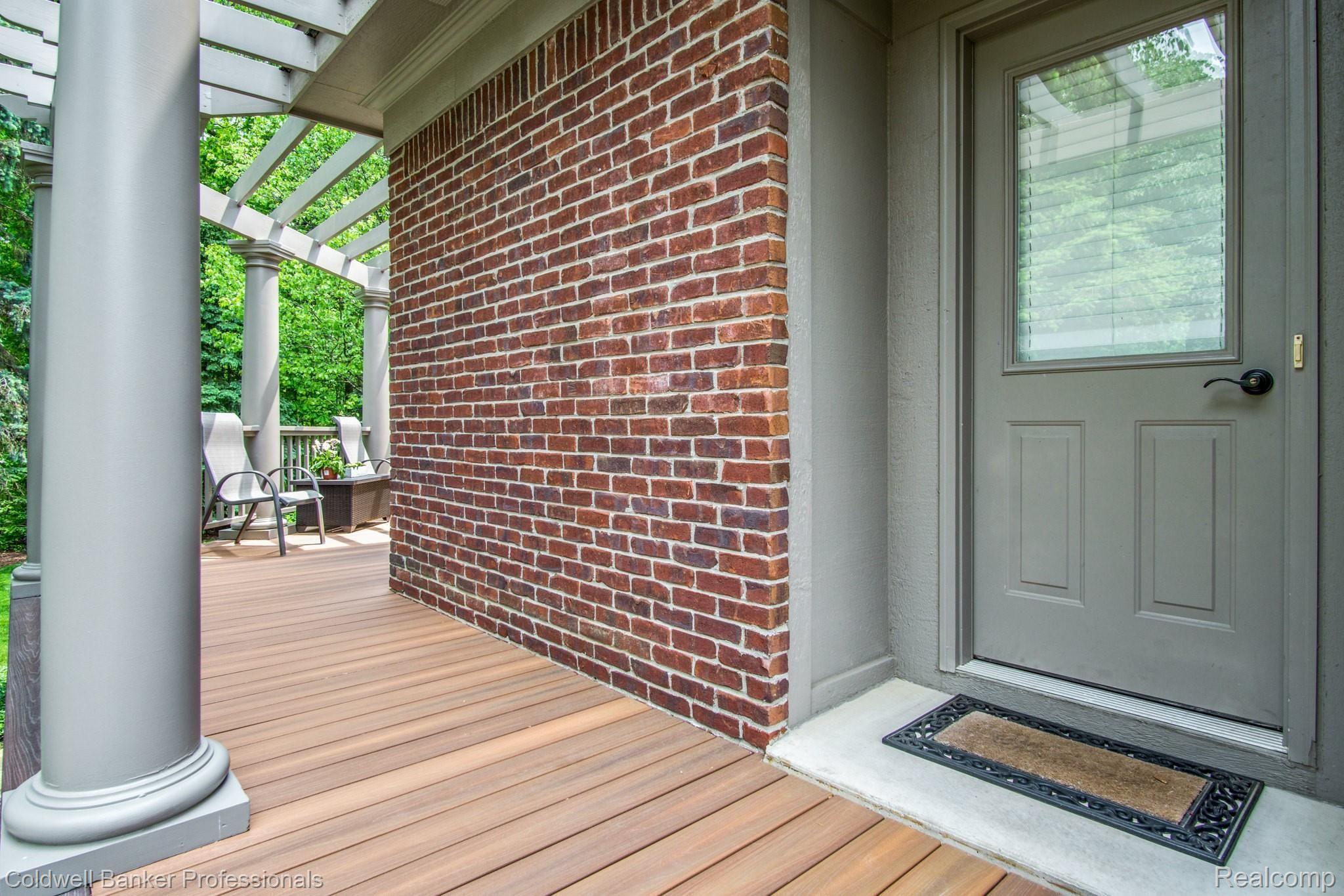 5689 Kirkridge Trail Rochester, MI 48306 - Photo 57 of 62 5689-Kirkridge-Trail-54.JPG
