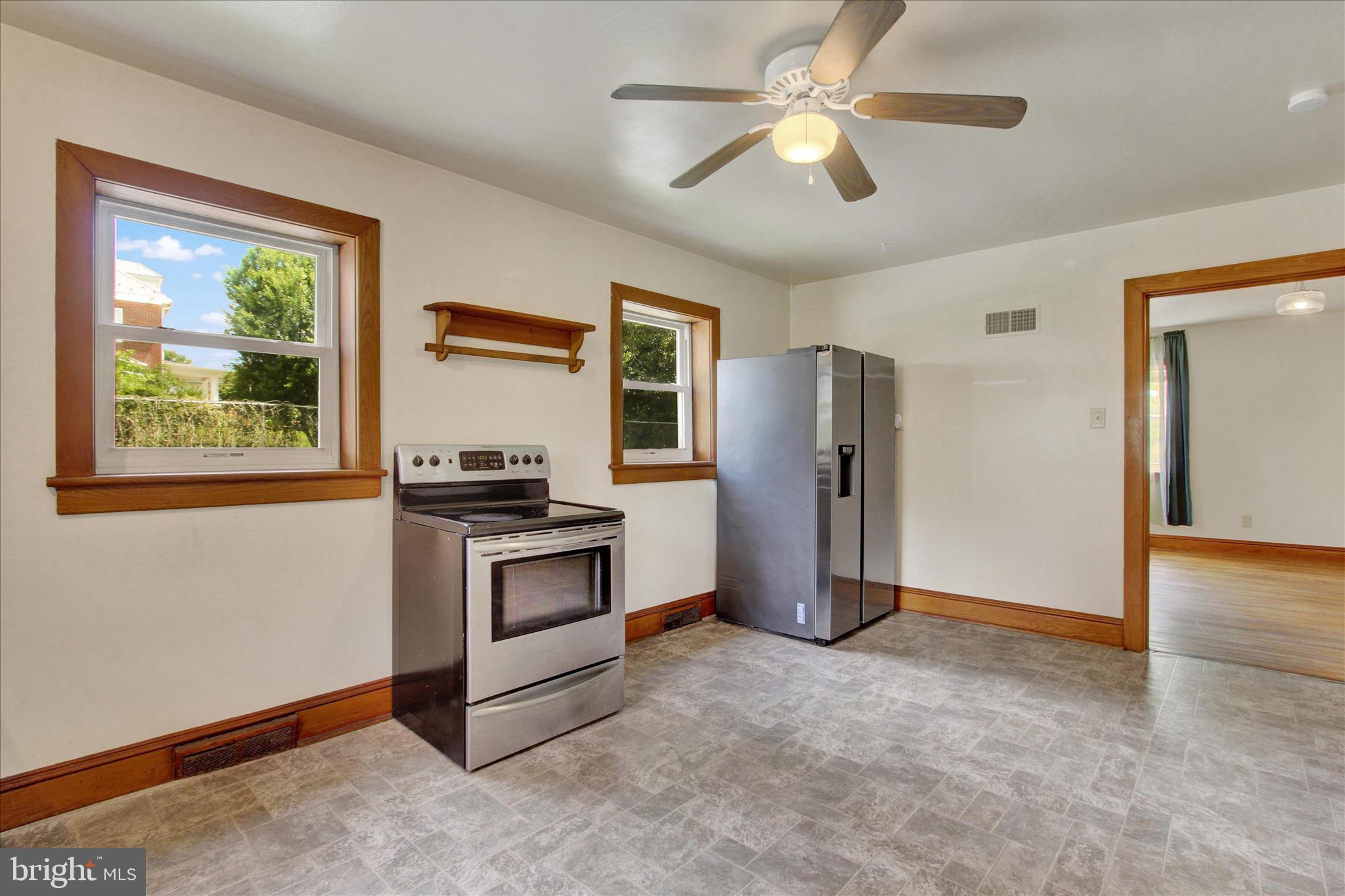13285 Old Mill Road Waynesboro, PA 17268 - Photo 12 of 29 Stainless Steel Appliances