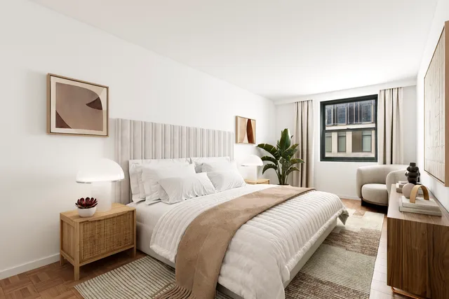 $1,250,000 | 137 Barrow Street, Unit 5A | West Village