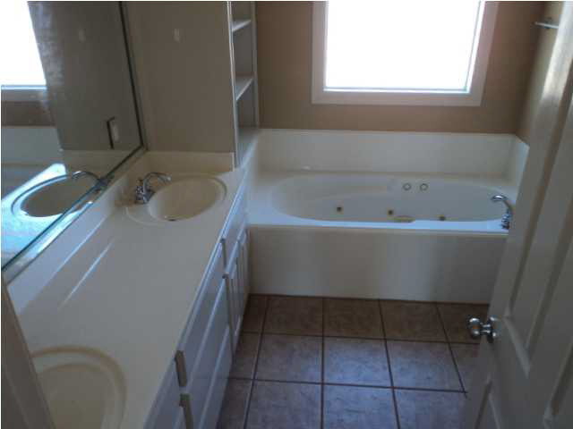 403 Park Ridge Drive Brandon, MS 39042 - Photo 8 of 10 Photo 8