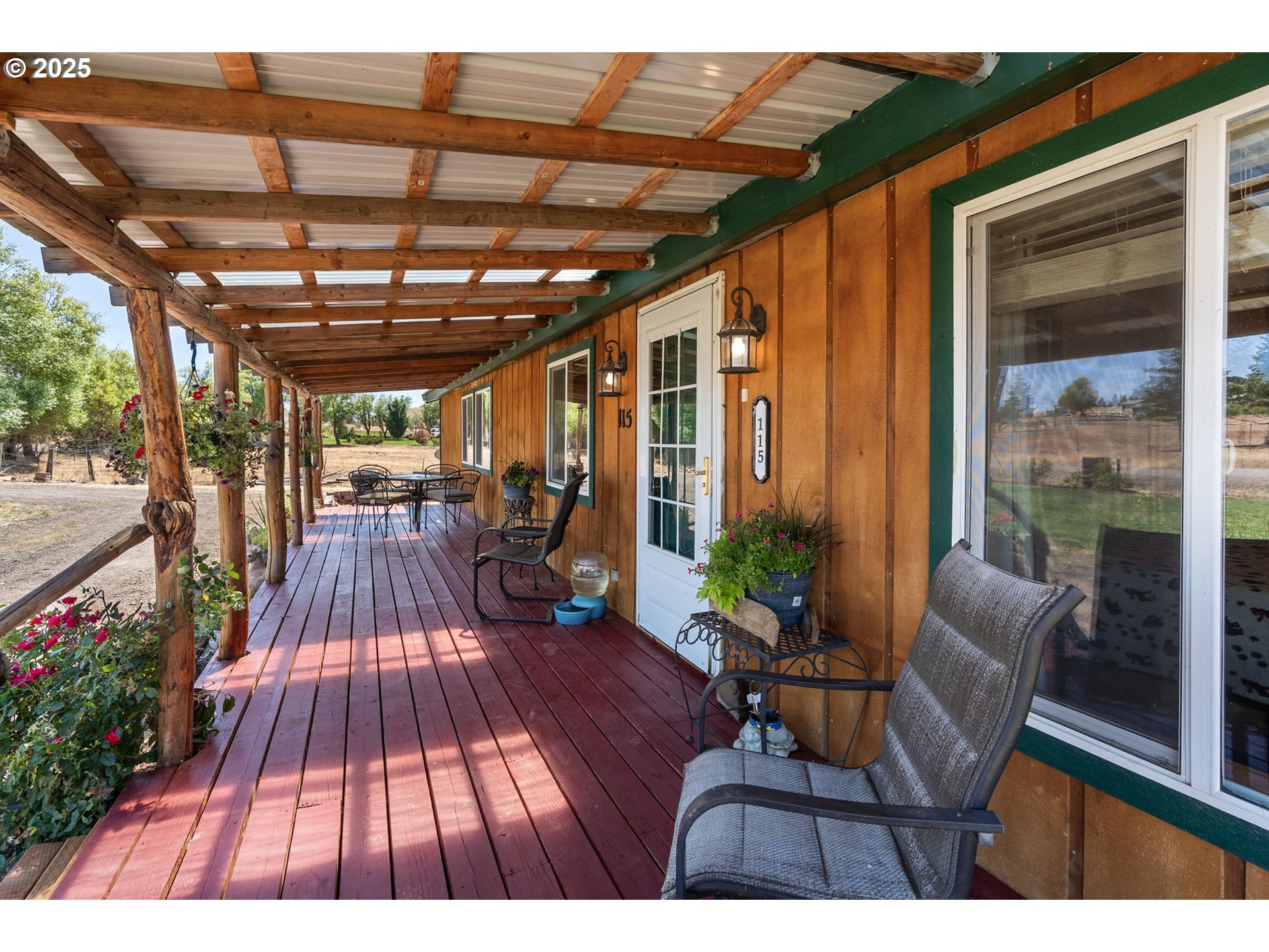 115 Sunset Drive Goldendale, WA 98620 - Photo 3 of 48 a outdoor living space with furniture