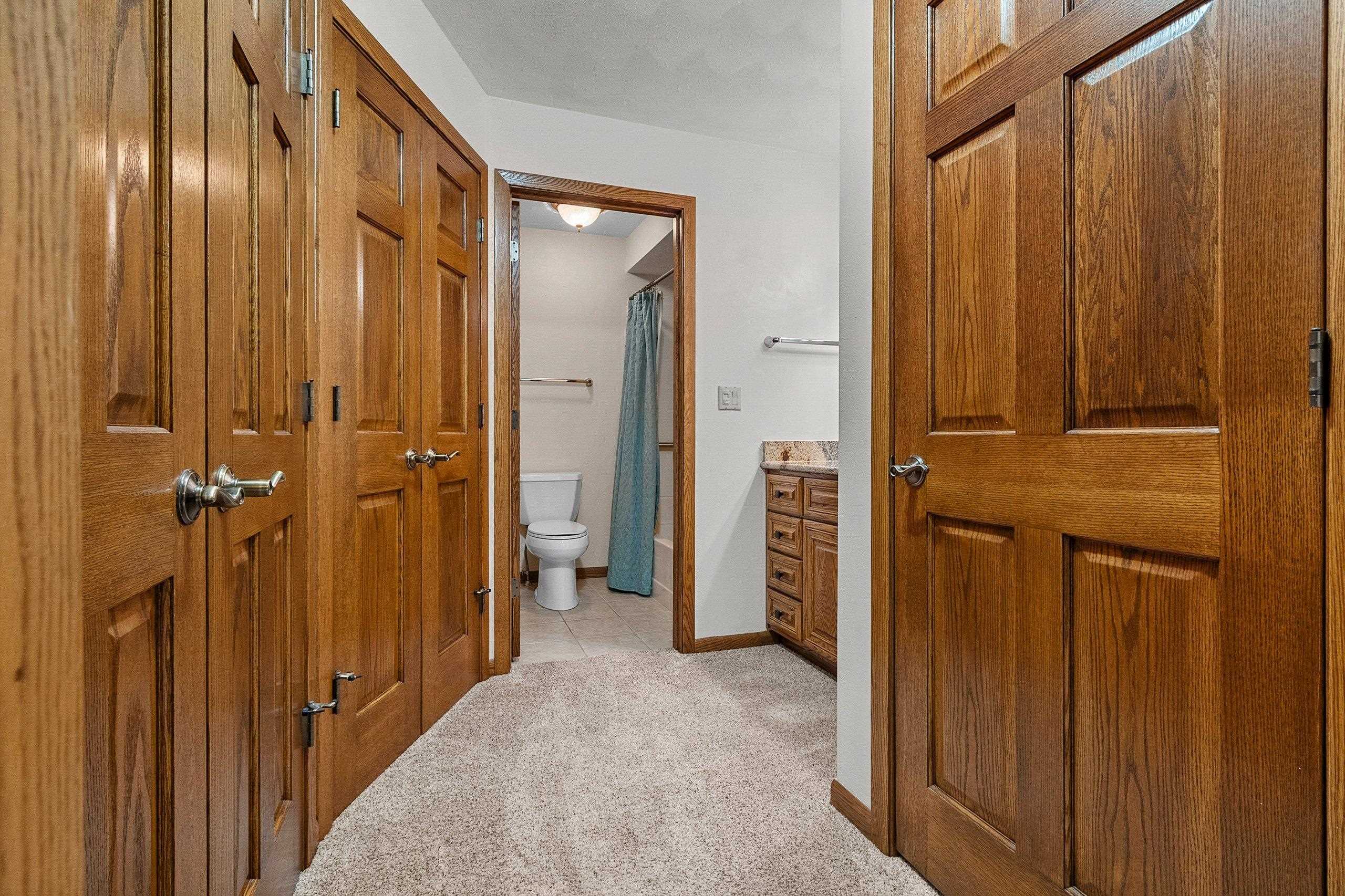 151 Harrys Gateway Appleton, WI 54914 - Photo 31 of 78