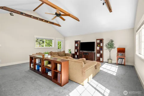 $955,000 | 11837 Venice Loop Northeast, Bainbridge Island, WA 98110