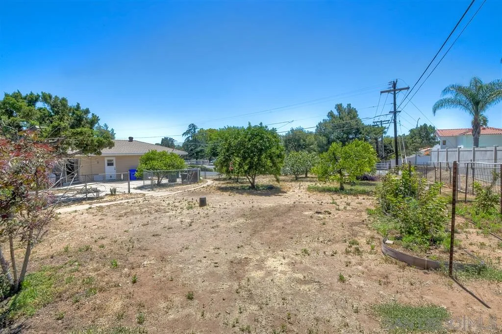 1651 Highlands View Road Alpine, CA 91901 - Photo 25 of 25